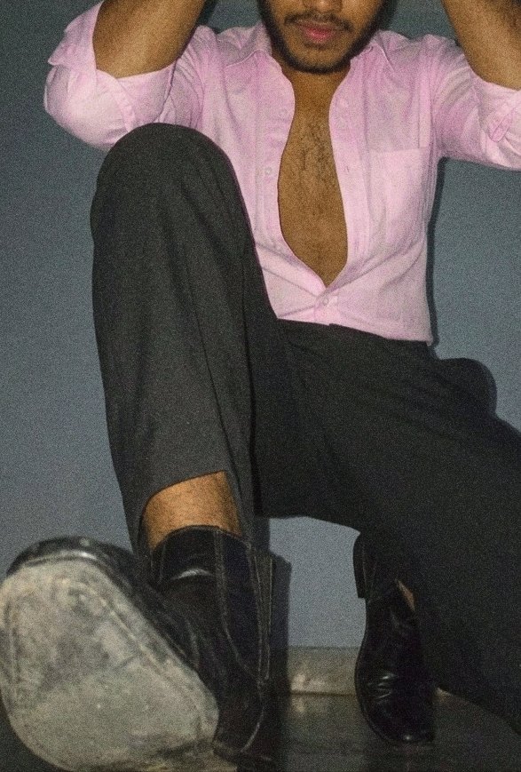 SsuitedMan's tweet photo. Men in pink 💀😉 https://t.co/HfXM8RFCde