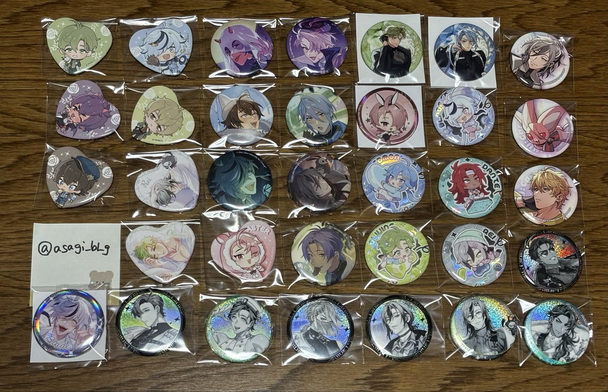asagi_bLg's tweet photo. 【交換】NU:カーニバル ぬカニ ニューカニ 缶バッジ アクリルキーホルダー アクリルスタンド

譲) 画像1〜2

求) 同異種エイト、ケシー、玖夜

推しも必要数を超えて揃ったものは出しております。
異種はタワレコ、アニカフェ優先気味。

郵送交換希望です。
検索からでもお気軽にお声掛けください。 https://t.co/nB3EbuyzHU