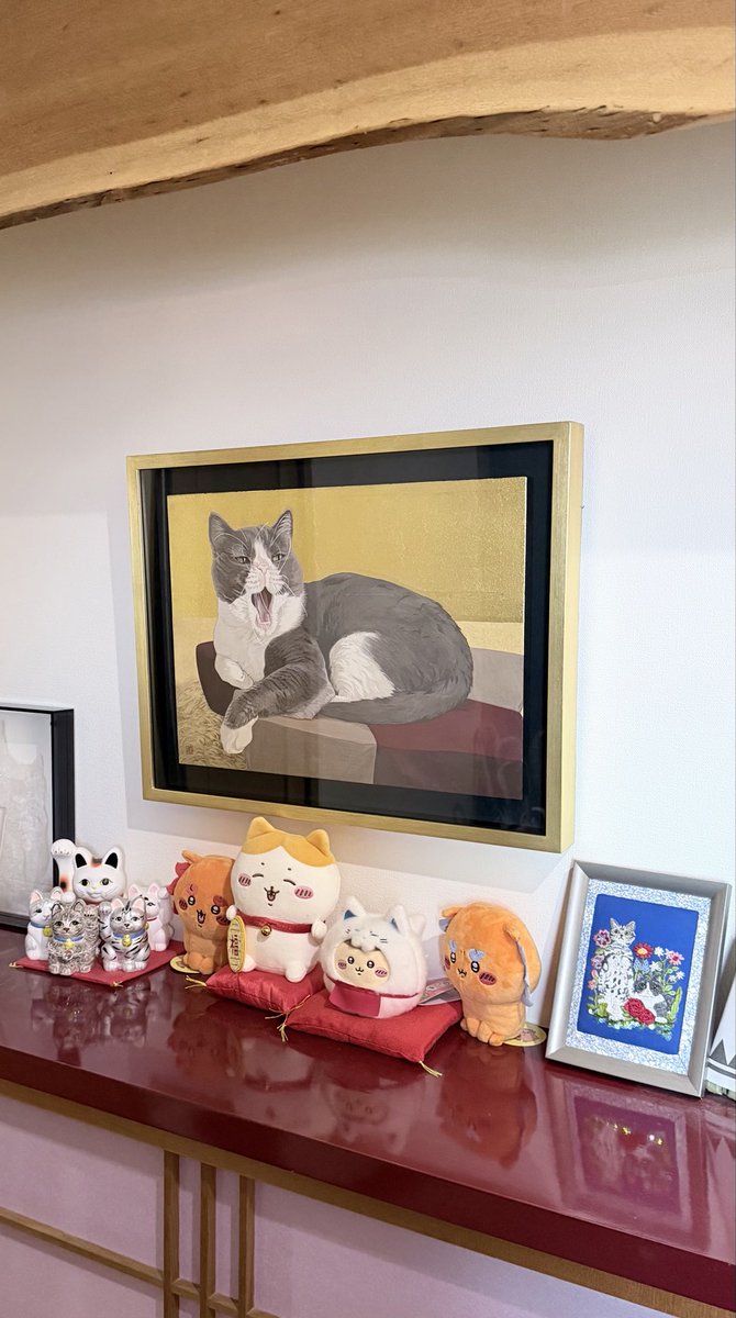 nekomochigosu's tweet photo. 猫屋敷。
ときどき狐とシーサー。 https://t.co/JX4tEihoSK