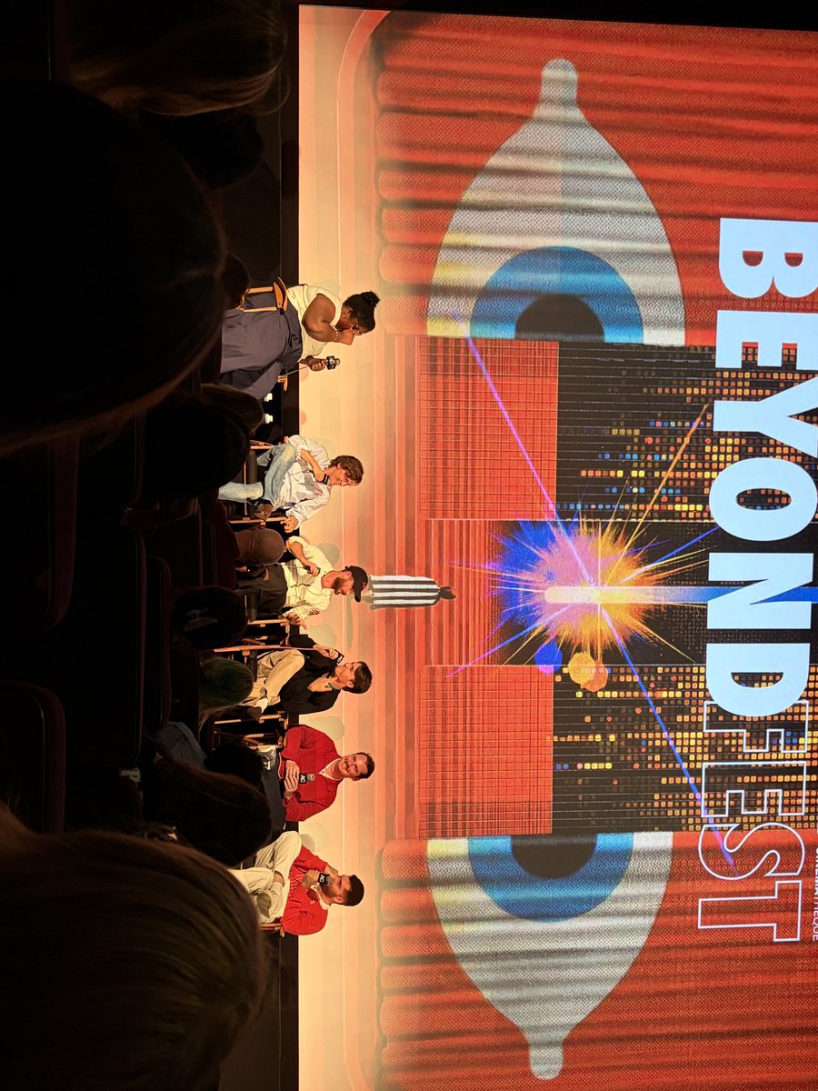 sounddsickness's tweet photo. can Crashland get bought out already bc I’m having withdrawals from the premiere 

also Billy bryk stood 10 feet away from me and he’s genuinely fucking gorgeous hello #crashland https://t.co/rbPFn4bhIU