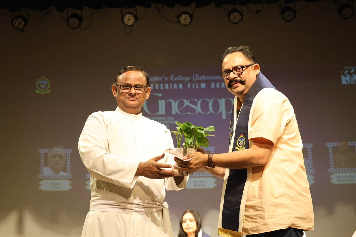 FriendsCommKol's tweet photo. Honoured to be a part of Cinescope 2.0 by Xaverian Film Academy, celebrating 100 years of the legendary Mahanayak.
For my alma mater, some debts are paid only with the heart. 🙏
A memorable discussion celebrating his timeless legacy and cinematic brilliance. https://t.co/cZbtUFtATf