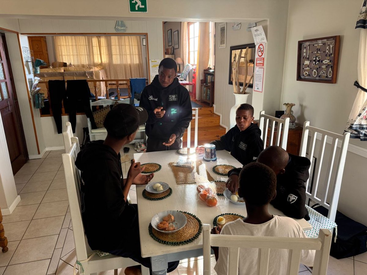 the_surfer_kids's tweet photo. Day 2 of SA Junior Champs — and we're not skipping steps. 🌅 Morning stretches in the lounge, breakfast on the table, boys getting their minds and bodies right before we hit the water. This is what preparation looks like. 🏄🏿‍♂️💪

#Bitcoin #BitcoinEkasi #BitcoinBeach #BitcoinForGood #TheSurferKids #SurfSouthAfrica #SAJuniorChamps #TSK