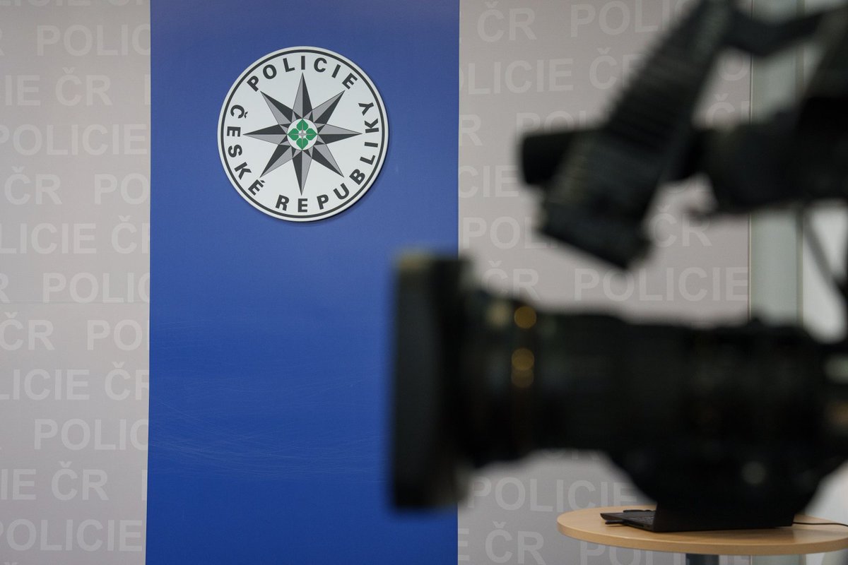 lukas_prchal's tweet photo. Česká policie, celníci i ministerstvo obrany používají software společnosti Oxygen Forensics. 

Ta zatajovala ruské vlastníky i vývoj produktu v Rusku. 

Tuzemské policejní prezidium po zjištěních nakázalo, aby systém nikdo neaktualizoval.

Zjišťovali jsme s @Tomes_Michal https://t.co/nLDF8A1DmC