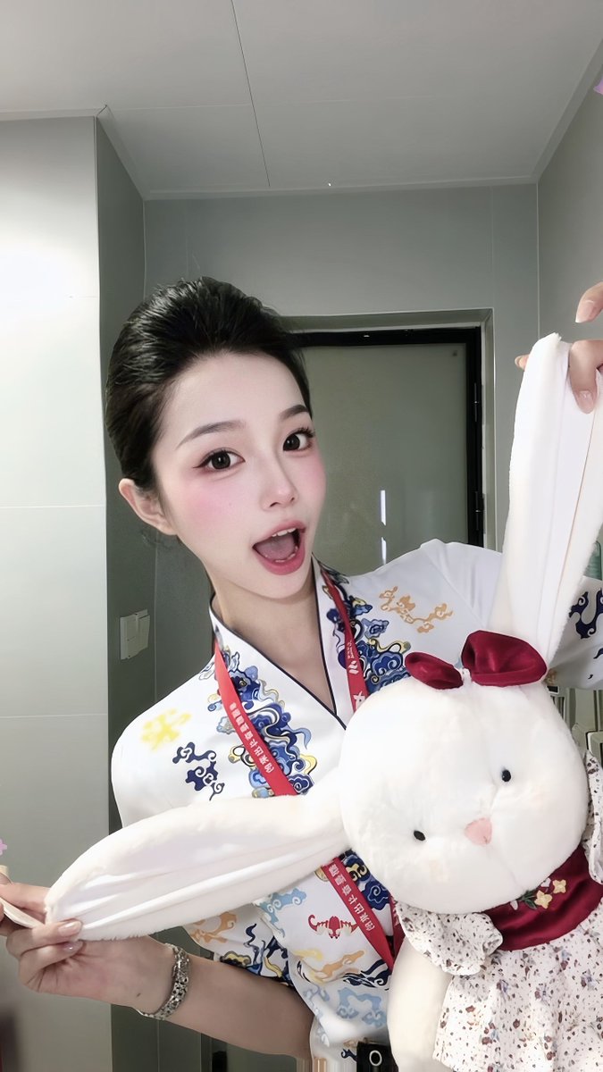 ezweb_koki's tweet photo. 玩X是释放压抑生活的一种方式，互相解决、不影响家庭，我觉得没什么不好，有人和我一样吗？ https://t.co/laNZj6HRNz