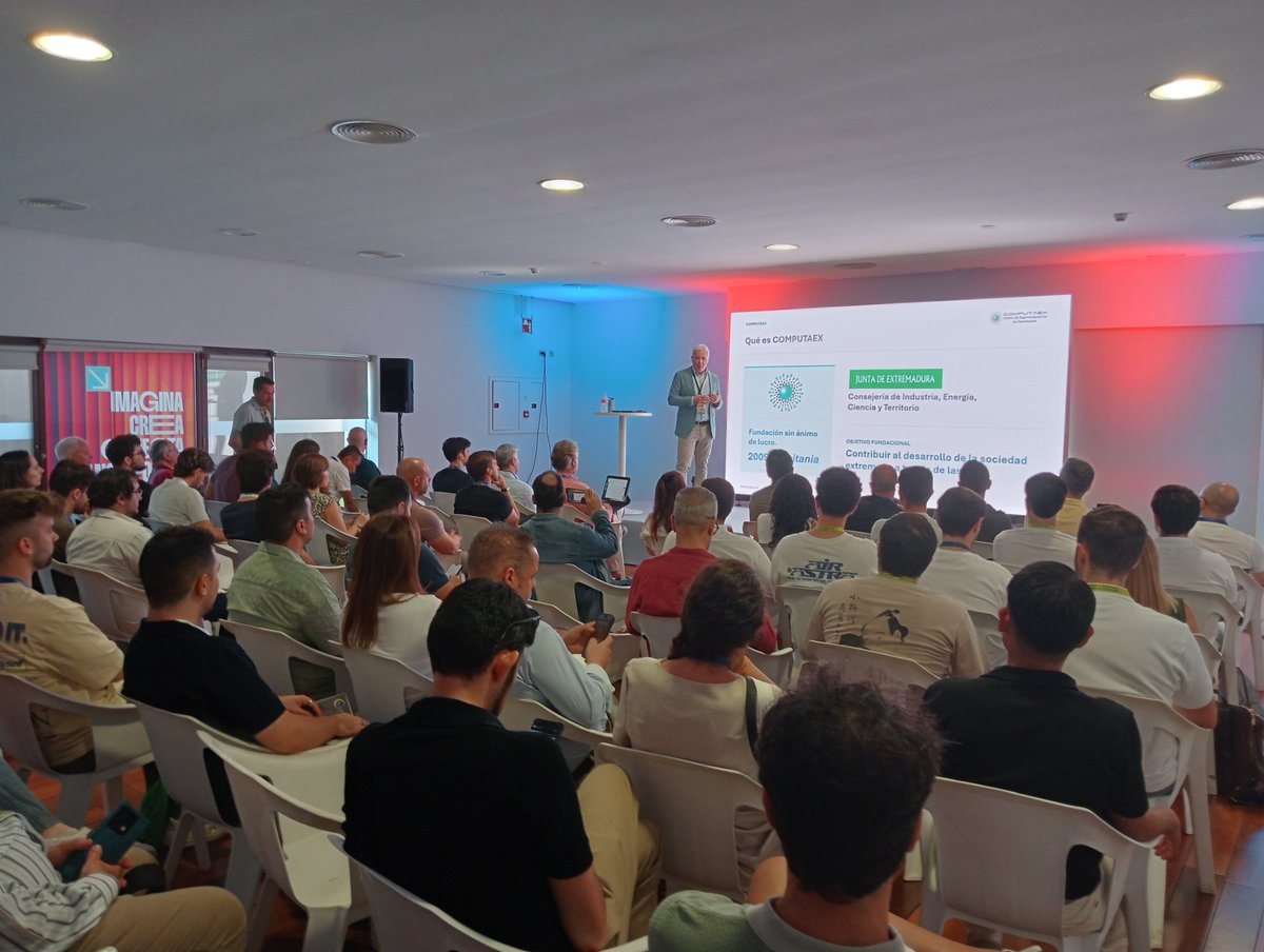 computaex's tweet photo. COMPUTAEX ha participado los días 24 y 25 de septiembre en #PotencialDigital 2026, presentando sus principales capacidades tecnológicas, proyectos de I+D+i y líneas de colaboración con empresas y entidades de la región. https://t.co/xpIBuAZRwo
#IA #Cuántica #Supercomptuación https://t.co/NbQ1oHLHFM