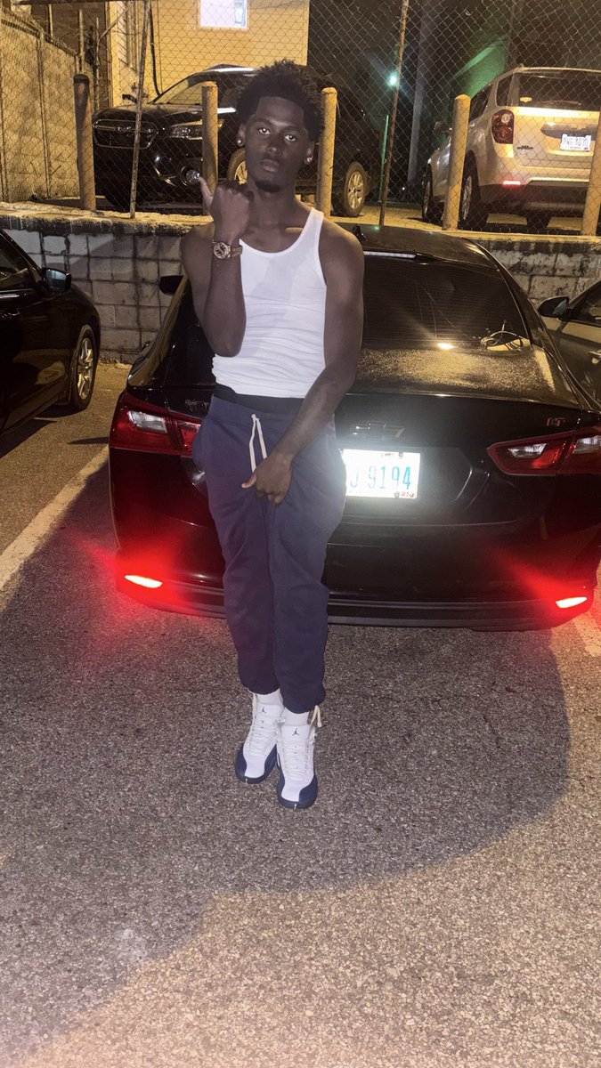 Jjheemmm's tweet photo. #detroit #313detroit #followme #nfs https://t.co/utZk1hChmL
