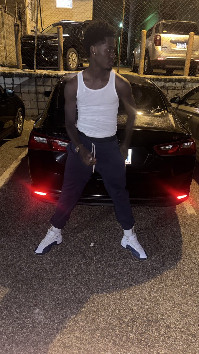 Jjheemmm's tweet photo. #detroit #313detroit #followme #nfs https://t.co/utZk1hChmL