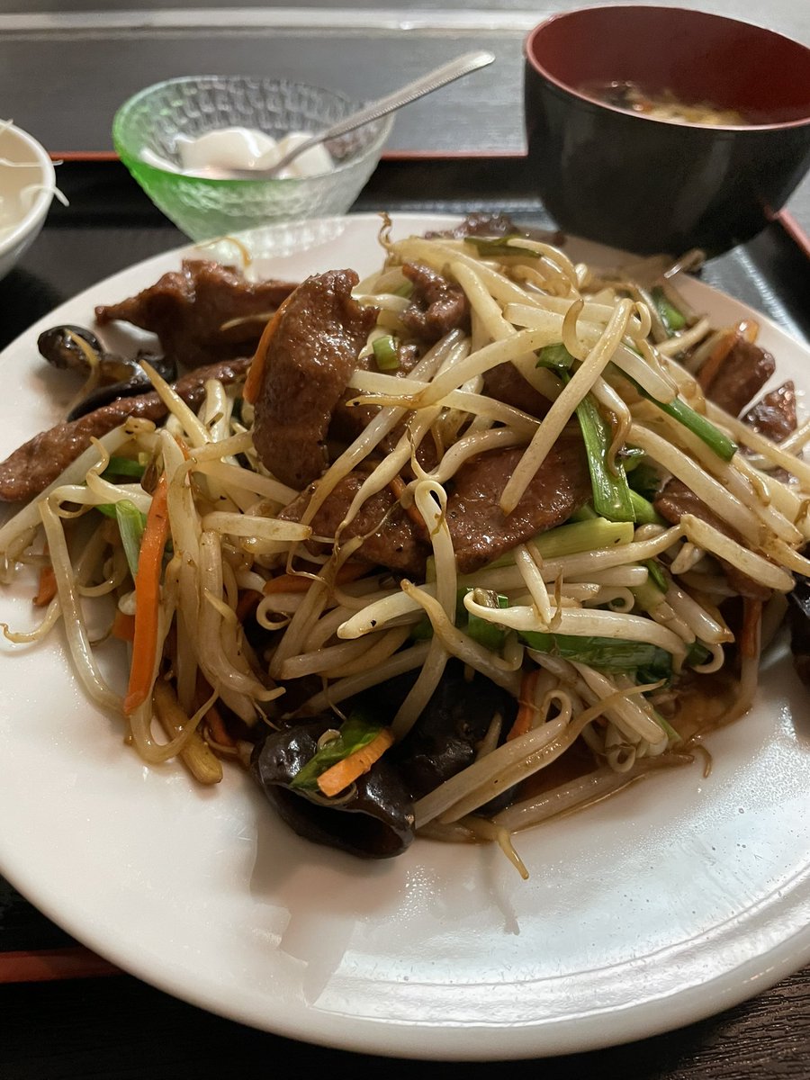 shimadaliver's tweet photo. 桜台　福楽
ニラレバー定食880円

安いし量多いし美味いし最高だった🙆

#レバニラ #レバー #ニラレバ #レバー週間 https://t.co/OzEgcuALtl