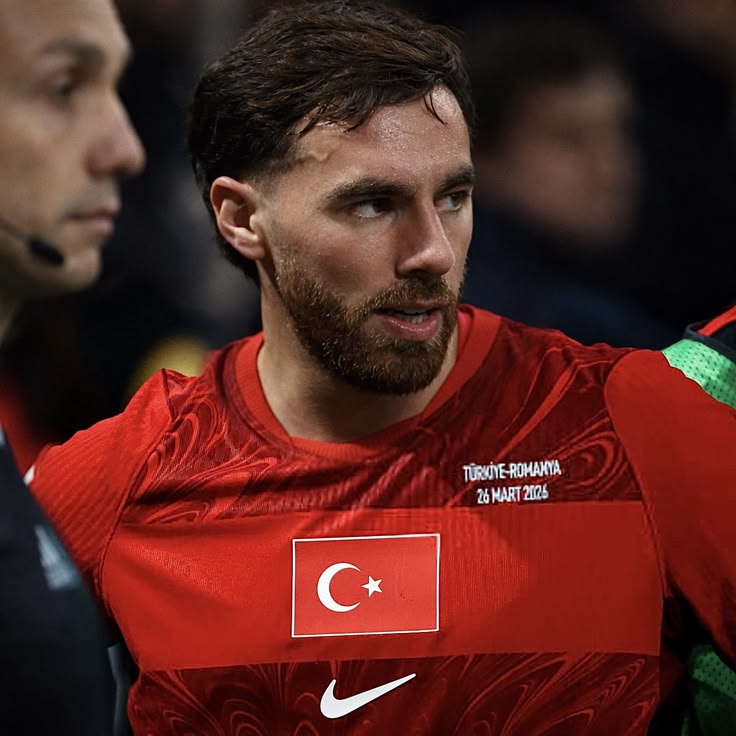 bosunaV4R's tweet photo. TFF:  Orkun Kökçü, ayak parmağındaki ağrıları nedeniyle A Millî Takım’ın kadrosundan çıkarıldı.  
Tedavisine kulübünde devam edecek. https://t.co/6L7IMwKbr4
