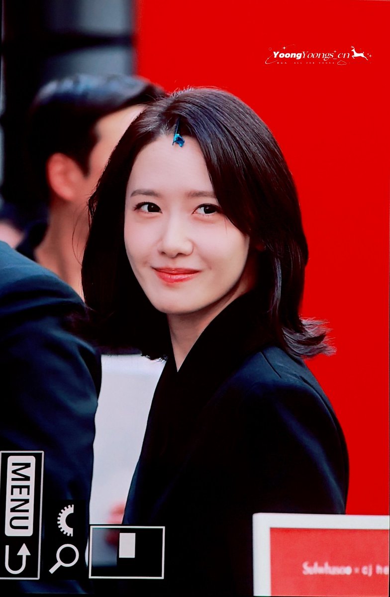 inlovewyoona's tweet photo. Yoona’s so pretty... ♥ https://t.co/5vTUeSZFi2