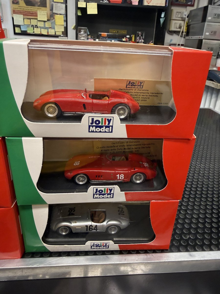 cars_tiny's tweet photo. Maserati Jolly Model scala 1:43 #tinycars #modellini #maseratimodel #scale143 #negoziodimodellismo https://t.co/UOjS7yMgRC