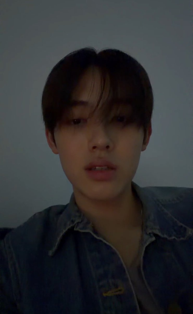 tkini2n's tweet photo. 아니 ㅅ발 분위기왜이래……
너무 부끄러워서제대로 눈을 못마주치겟네 https://t.co/K6lL2AxMbs