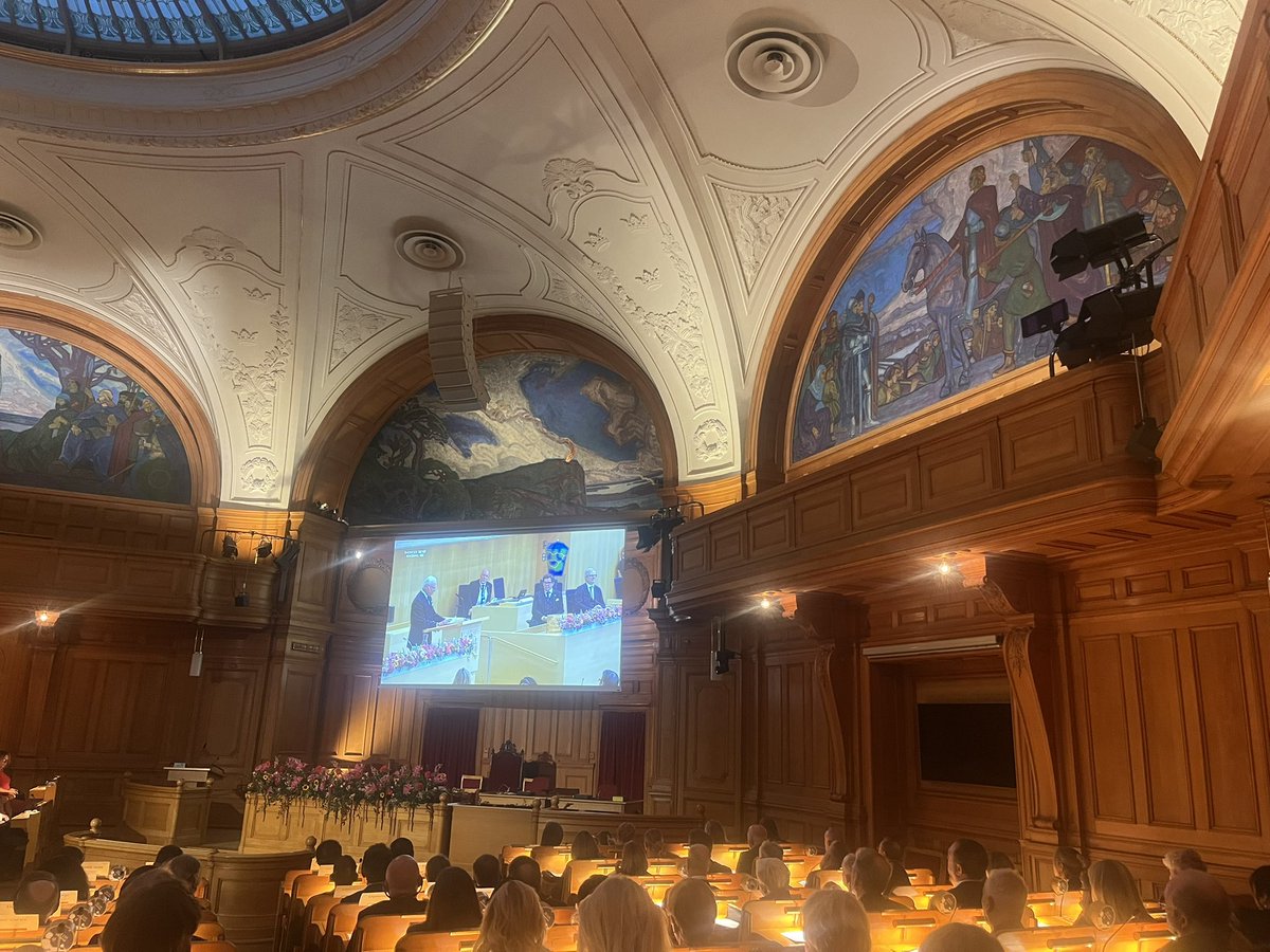 svitlanaza's tweet photo. Sweden’s new Parliament officially opened. We congratulate all newly elected MPs and value Sweden’s united support for Ukraine.

At the ceremony, King Carl XVI Gustaf highlighted Ukraine’s defence of “freedom, independence and the right to live in peace.”

Thank you, Sweden! 🇸🇪🇺🇦 https://t.co/KtNVrDLiPE