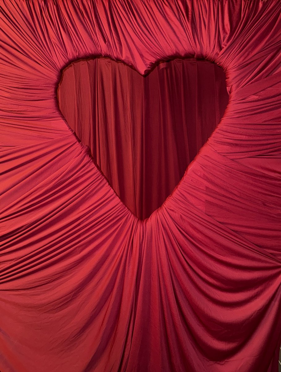rockbuddy_'s tweet photo. saw this backdrop on pinterest in 2025, decided to diy it for my wedding, jinki’s concept photo in feb 2026 came out 😂 also the diy for my wedding worked out!!! https://t.co/gqzyQMCLMy