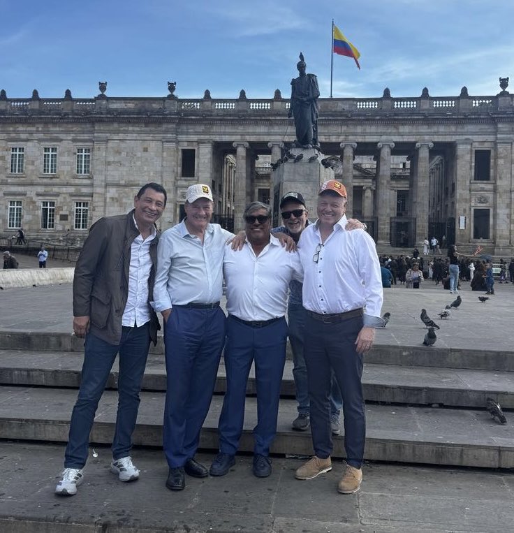 HydroIndustries's tweet photo. Check it out - Hydro team exploring opportunities in Columbia https://t.co/ldnblyyijb