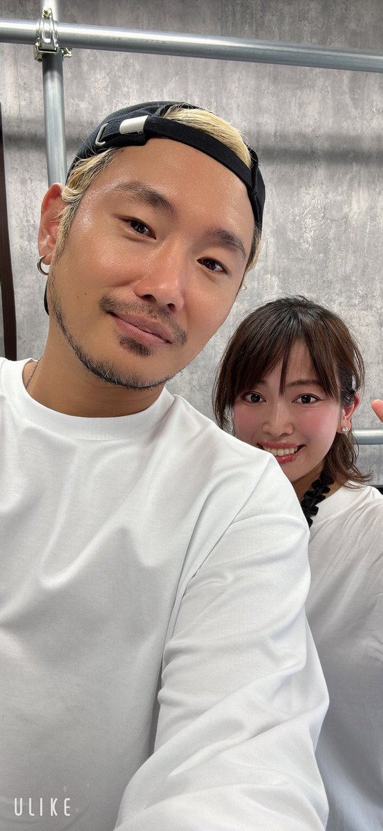 palchan119's tweet photo. 2026.07.20 Mon😎❤️
ヒデさんイベント😎❤️
サウナタオルもラブレターも
喜んでくれた🥹
2代目ヒデバみせたら、「何時間かけたん?」って言ってくれた☺️
#ベリーグッドマン
#べりふぁむさんと繋がりたい
#HiDEX https://t.co/D1P8BWzSFF