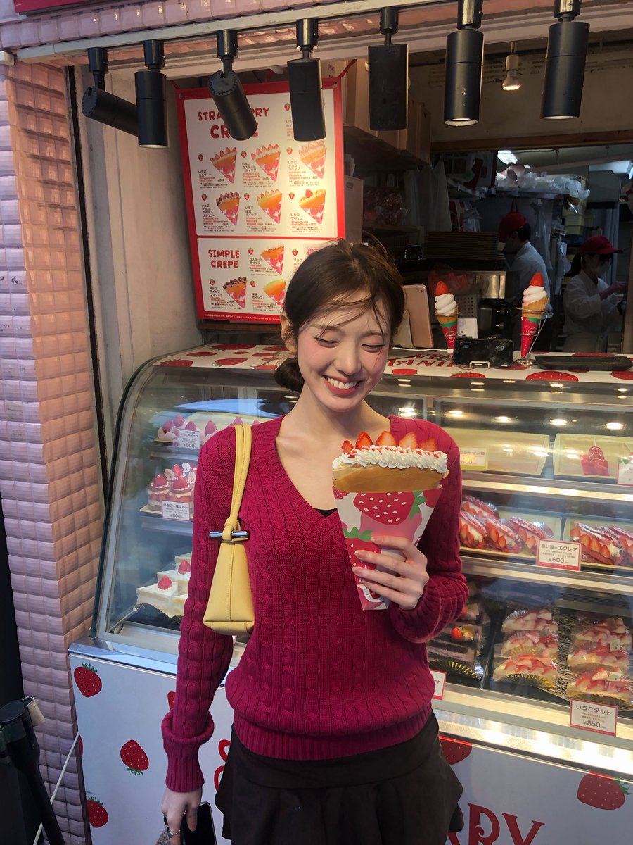 KiiiKiii_talk's tweet photo. 비비드의 앙마?🍒

#KiiiKiii #키키 #SUI #수이 https://t.co/NgbUp5NAVM