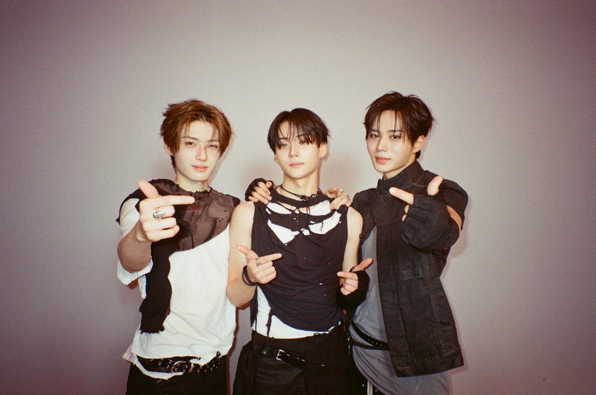 M2MPD's tweet photo. 필름카메라로 기록한 9월의 추억📸 10월에도 쭈욱 엠투와 함께해요❣ #9월의엠투 #M2film #SC_ORIGINAL #ALPHADRIVEONE #알파드라이브원 @ALD1_official https://t.co/baTnKAyTzs