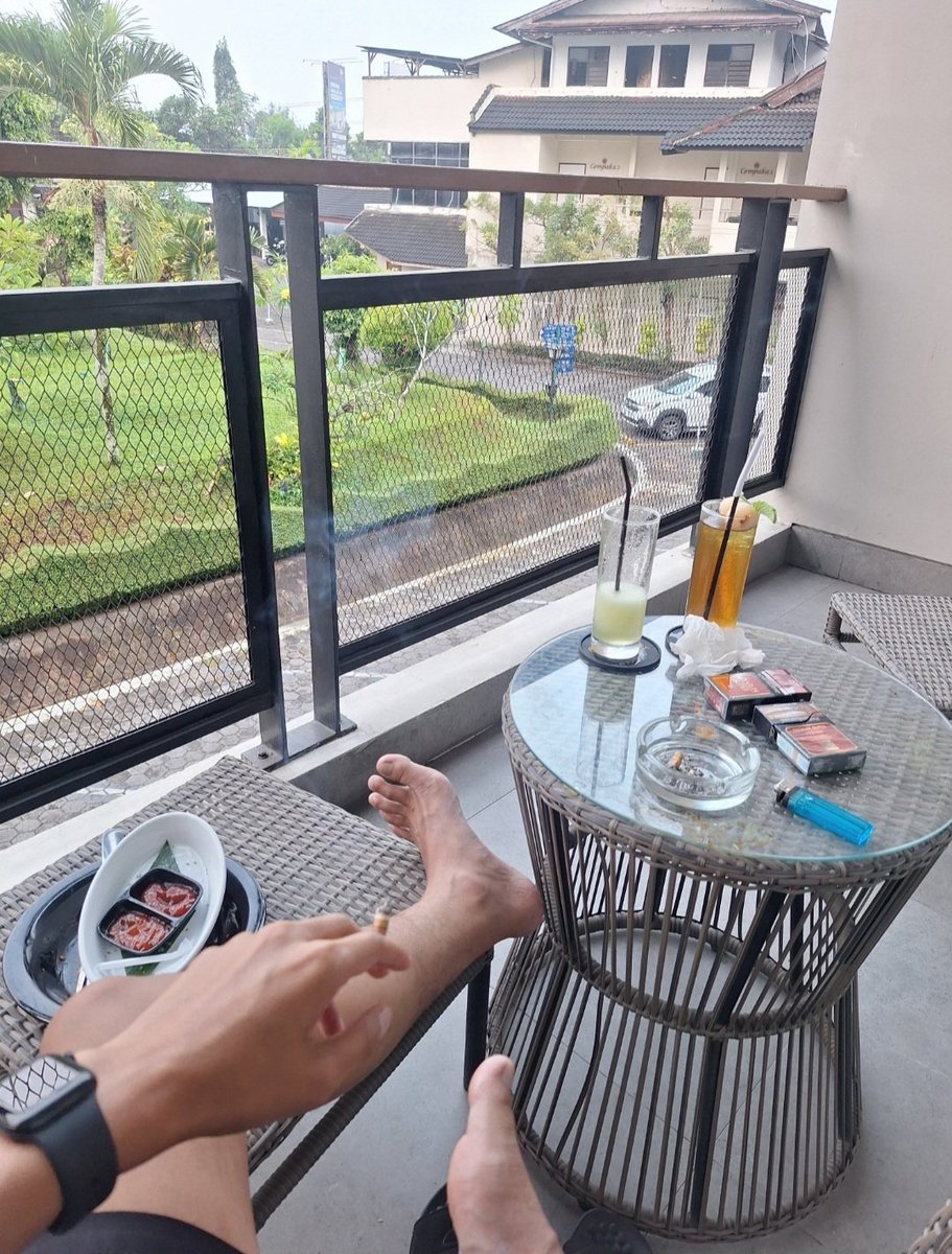 botslm's tweet photo. magelang'an 😊 https://t.co/LY0hK66656