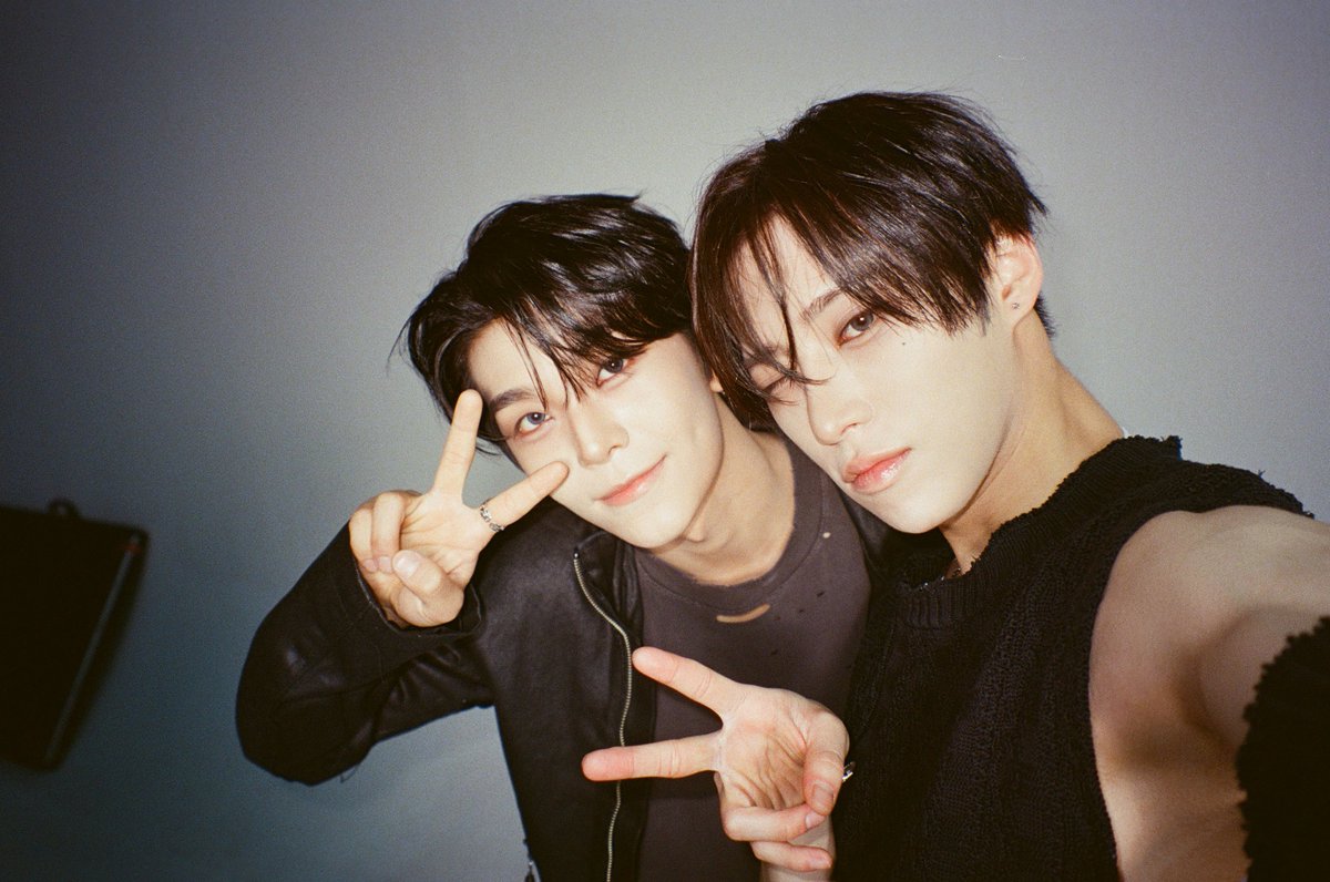 M2MPD's tweet photo. 필름카메라로 기록한 9월의 추억📸 10월에도 쭈욱 엠투와 함께해요❣ #9월의엠투 #M2film #SC_ORIGINAL #ALPHADRIVEONE #알파드라이브원 @ALD1_official https://t.co/ugRDjINTVv