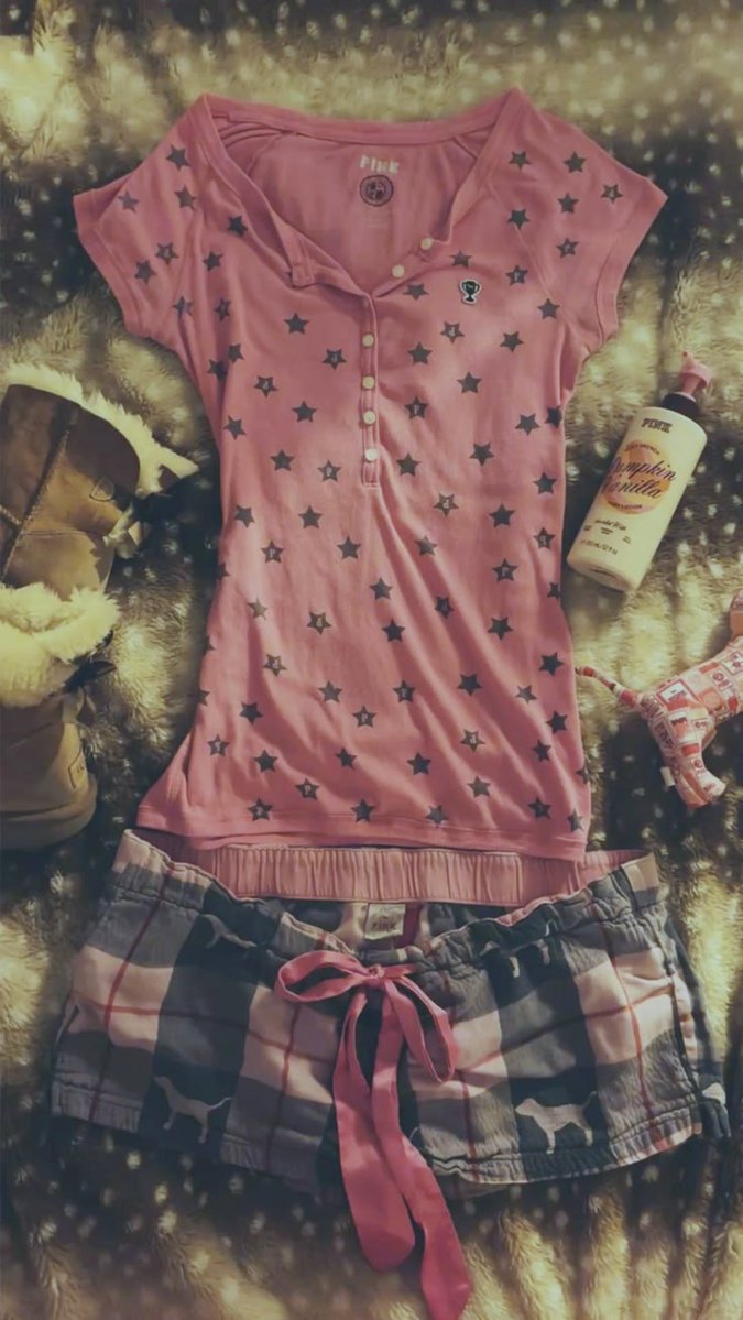 stained_stag's tweet photo. ←This or That→ 
MASSIVE interactive/distraction thread 
🛍OUTFITS 4 YOUR GW EDITION🛍
#edrtwt #shedrtwt #distractionthread #interactivethread #miatwt #anatwt #thisorthat #gwpoll https://t.co/clqZ3hDXB0
