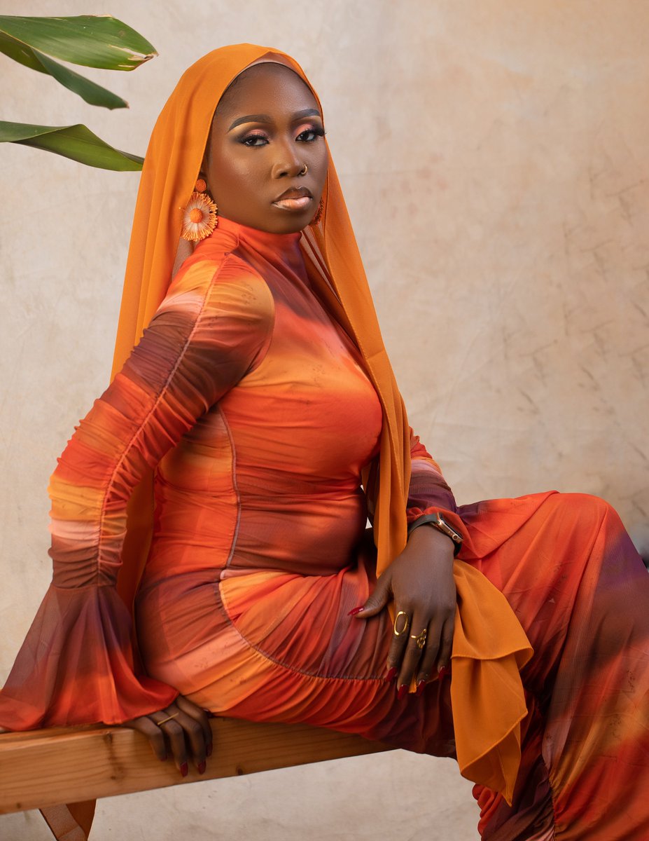 ModzeroMedia's tweet photo. WCW came with main-character energy. 📸
Wednesday don already set. Make una manage this one first🫡🤗🤗

#WCW #ModzeroMedia #LagosPhotographer #ContentCreation https://t.co/f0IuB3ylCD