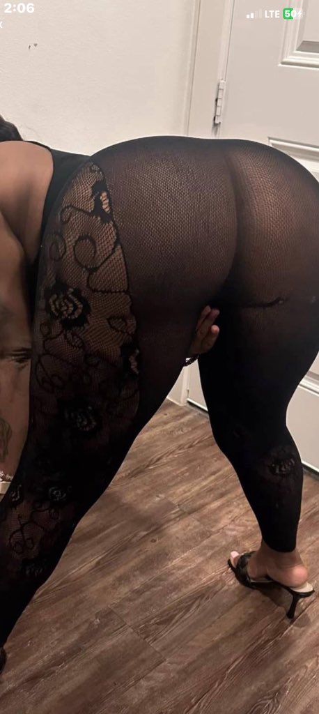 JenkinsJe73803's tweet photo. What  more could you ask for 🥰💦💋 https://t.co/liU30hbmLu