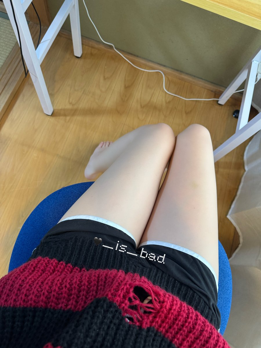 kokoro_is_bad's tweet photo. おはよ〜！

まだ顔がだいぶ寝てるけど、今日もちゃんと頑張ります！ https://t.co/ye3FaB4wJM