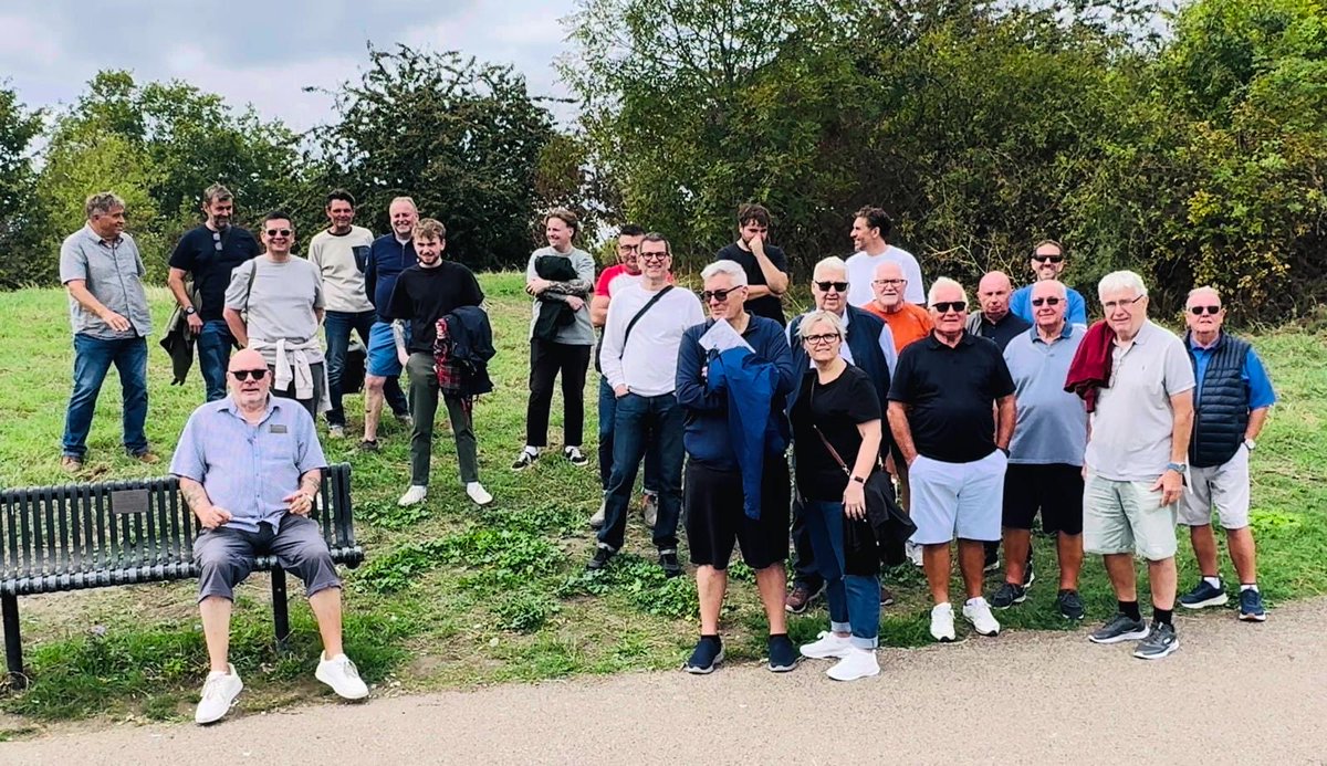 MillwallTour's tweet photo. Judging by some amazing feedback and reviews - everyone had a great time on the Isle of Dogs on 2 tours over the weekend.
Next event Sat 14th Nov https://t.co/r0ByKOGNHo
#MillwallHistoryTour #MillwallHeritage #EastLondonHistory #MillwallFC #IsleOfDogs #Docklands #AlexNeilEA https://t.co/wOdX0px2Ey