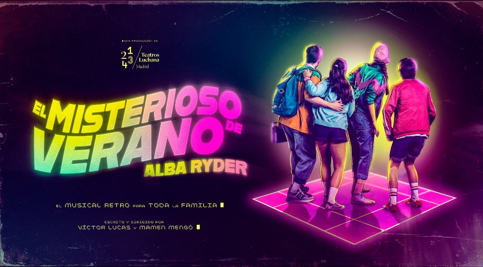 TaquillaCom's tweet photo. Bicicletas, walkies, cassettes… y un verano de 1987 a punto de convertirse en una gran aventura. 🚲📼

‘El Misterioso Verano de Alba Ryder’ es un musical interactivo familiar lleno de música, humor y nostalgia. ✨

📍 Teatros Luchana
🎟️ https://t.co/T0JMuZGqPU https://t.co/C8b5ERh0hS