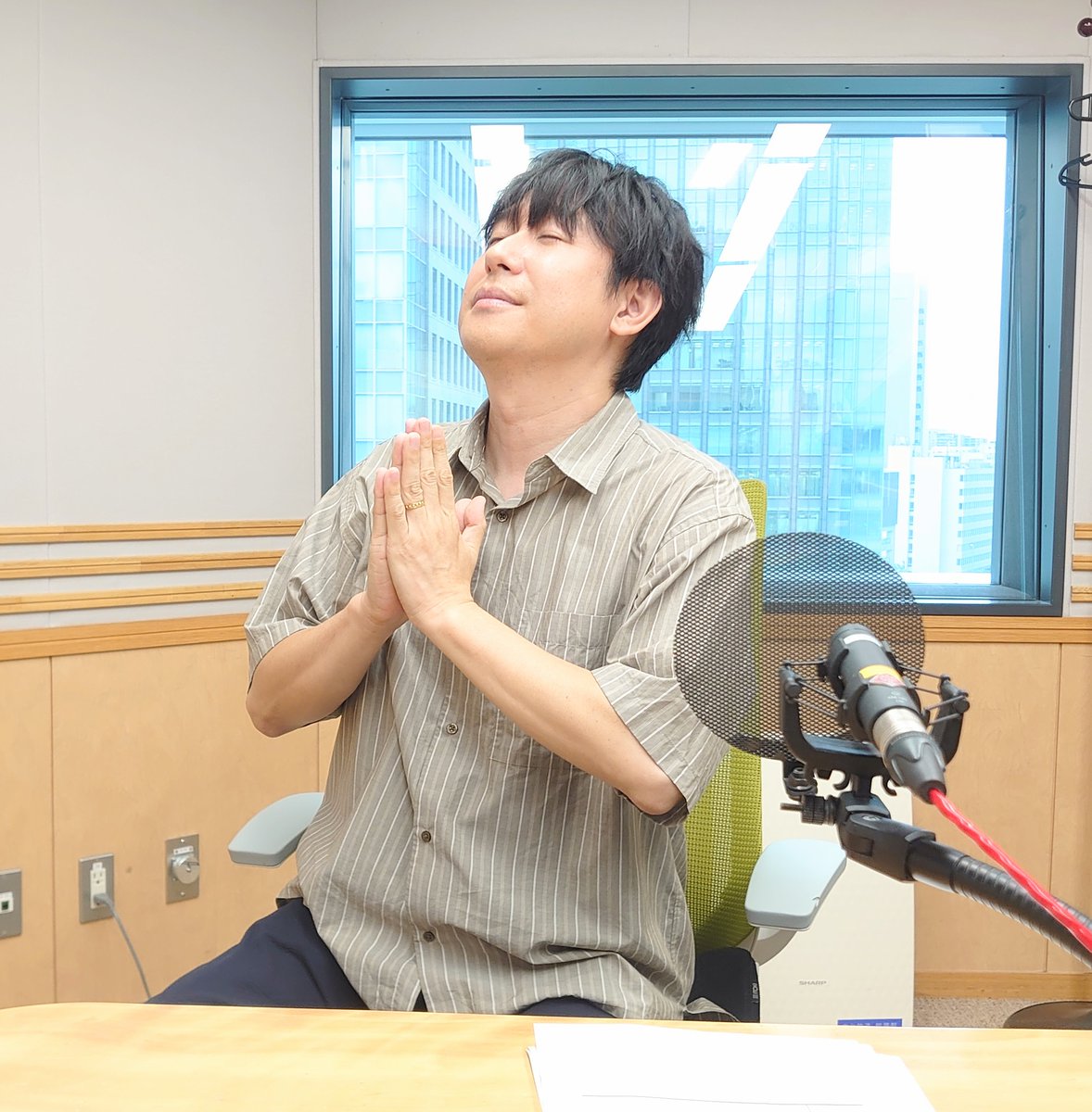 suzu_radibase's tweet photo. 『#鈴村健一 の #ラジベース』第236回
お聴きいただきありがとうございました！

#radiko タイムフリーで
1週間無料でお聴きいただけます！
https://t.co/NoirU0ZN3h

次回の放送もお楽しみに！

#文化放送 #agqr @suzu__kensan https://t.co/mpqqWtxb6l