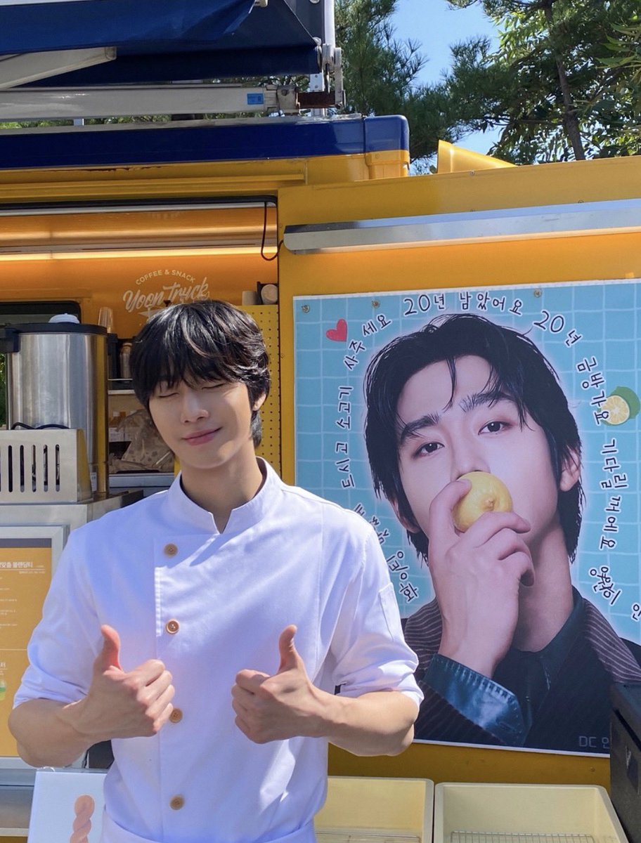 lpuble's tweet photo. 셰프가 이렇게 깜찍하면 반칙입니다………. https://t.co/XwfdCcSxEt