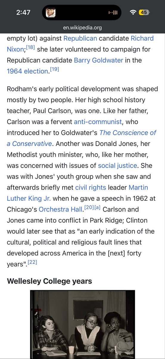kkg_thinks's tweet photo. @HilaryRodhamClinton spent more time in schools here as a student then you did as anything! Like Literally! And you made you Secretary of State, what? Heard of @HillaryClinton's achievement? Copied here healthcare program and made it into You cocksucking @ObamaCare! You thought no one would read her WikiPedia page? https://t.co/b8LrDs2iWH