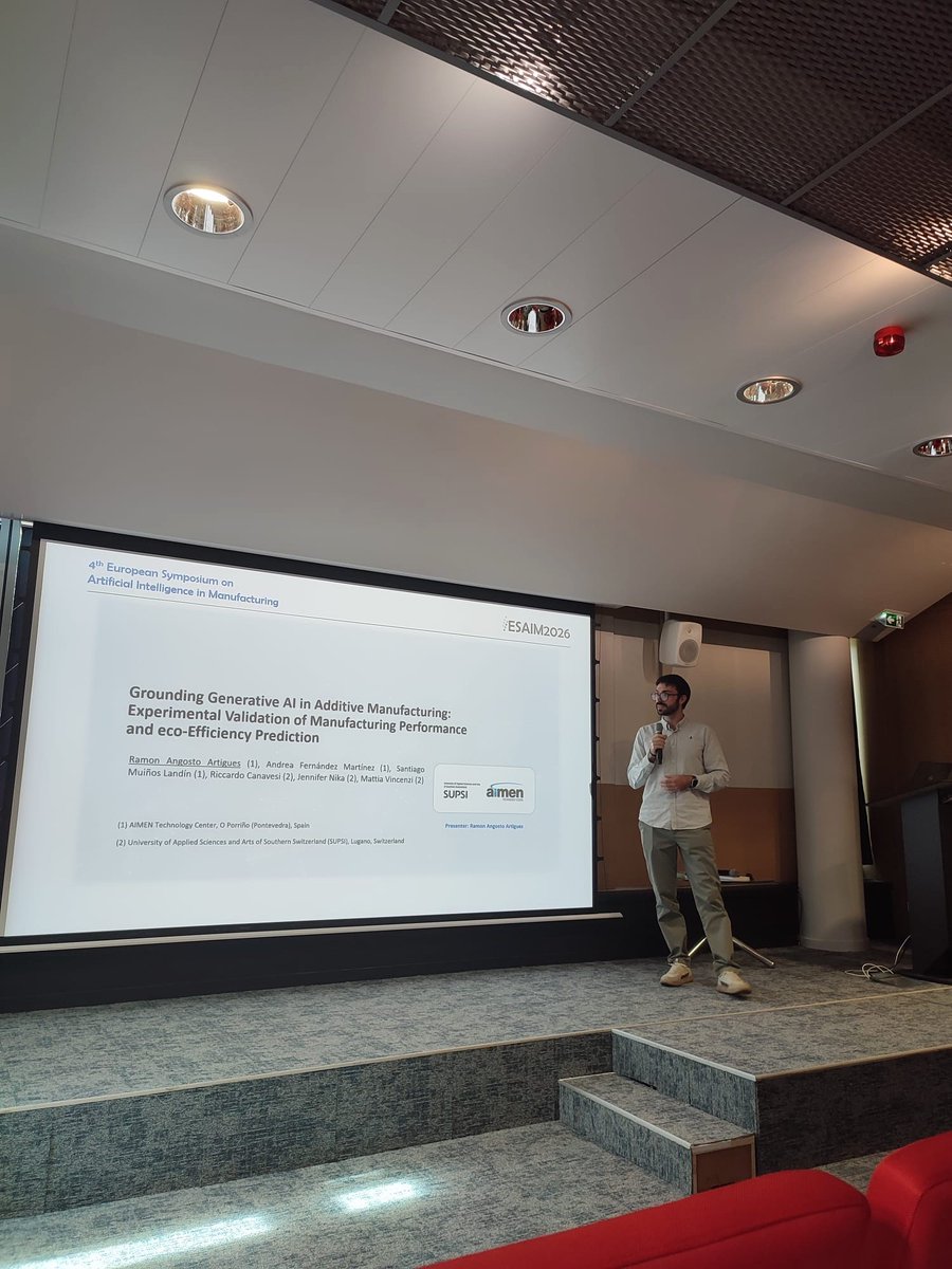 aimenct's tweet photo. 🇫🇷 AI in Manufacturing | Paris

Ramón Angosto and Inés Pérez Couñago presented their research on AI applied to additive manufacturing and material property extraction using LLMs.

🤝 Two events to share knowledge and research.

#AIMENResearch #AI https://t.co/my0CEnqOZT