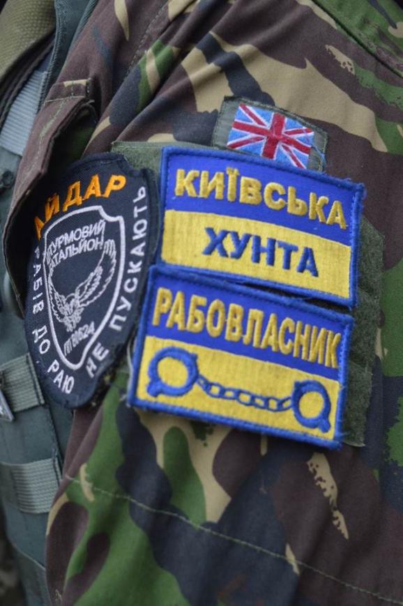 OxaraElena's tweet photo. Помните, как они поголовно мечтали о рабах с Донбасса.На полном серьезе шли в АТО, что бы официально получить 2х русских рабов . 🤷‍♀️ Некоторые катались с бумажками, типа подписанными самим Порошенко, о разрешении занять любой понравившийся дом и взять себе рабов. https://t.co/wArR2xPYwe