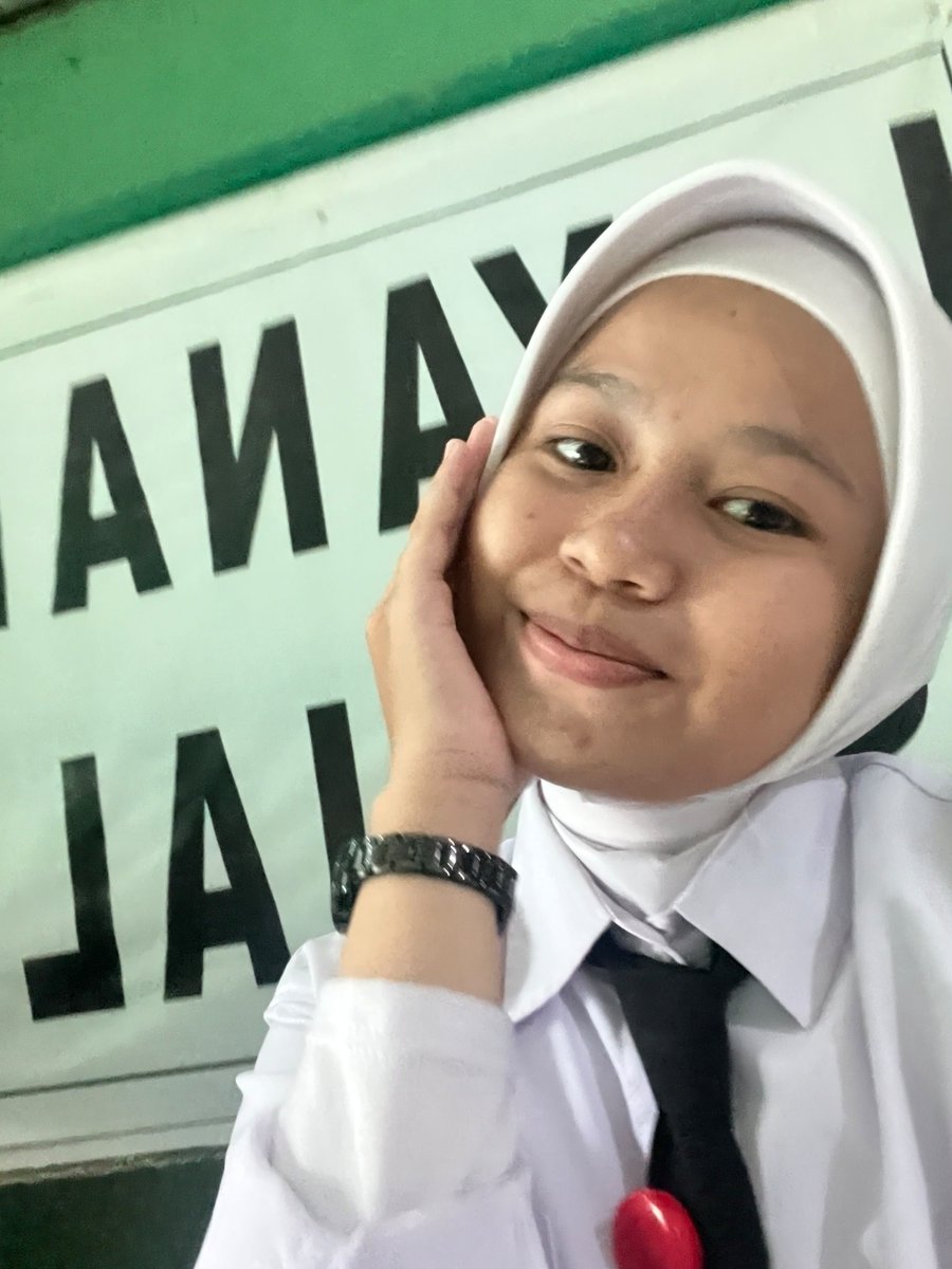 JHarning43417's tweet photo. Enjoy aj lah skrng .. ya walaupun butuh someone to talk sih https://t.co/KYhJkhtTEy