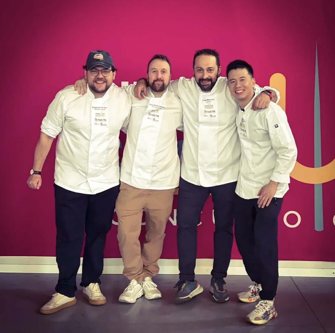 Ohara911's tweet photo. Valladolid se alza con los principales galardones del @CPinchosCyL Estamos viviendo una generación de cocineros extraordinaria, que demuestra lo que ya sabíamos: la tapa es patrimonio de España, pero es en Valladolid donde se convierte en una experiencia memorable 💜 @spainistapas