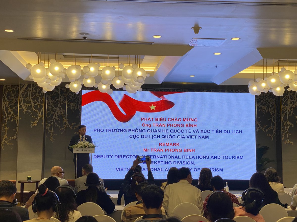 UKinVietnam's tweet photo. The British Embassy Hanoi, in cooperation with the Viet Nam National Authority of Tourism (VNAT), hosted a Forum on UK and Schengen visas to promote the responsibilities of international travel businesses in Viet Nam. https://t.co/I8W5K7ZLoR