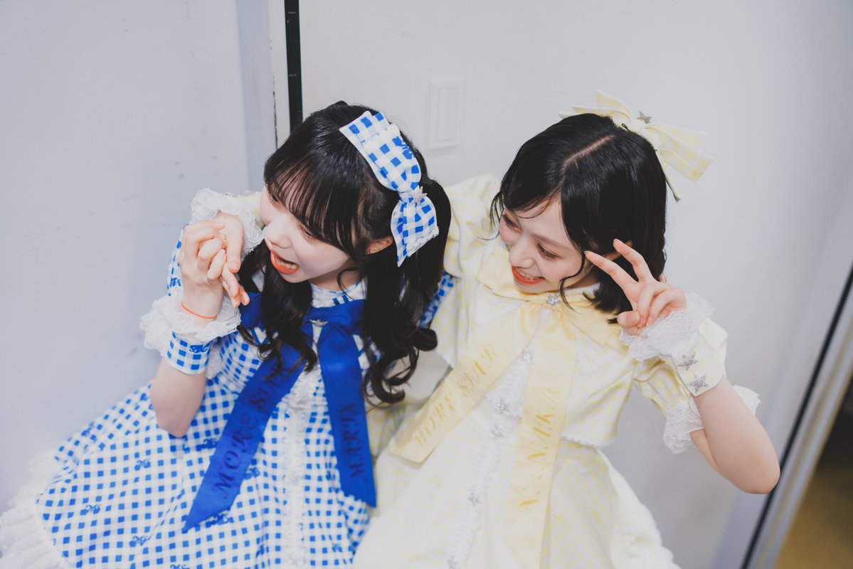 MORE_STAR_'s tweet photo. 【#WITHKAWAII 4コマ】

4枚目の続き...💙💛

@marin_ms_0329
@nanaka_ms0707 

#MORESTAR #もあすた https://t.co/6KVSW4xpaL