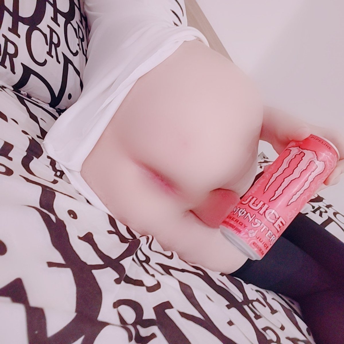 Femboy_mi's tweet photo. Do you like monster?
And what you think about my hole , is it pink?🫣
#femboy #alt #nsfw #nsfwtwt #cd #sissy #ass #asshole #正太
#女装 #男の娘
#いいねでDM
#M男
#裏垢男子 https://t.co/Arg4WEQ0XS