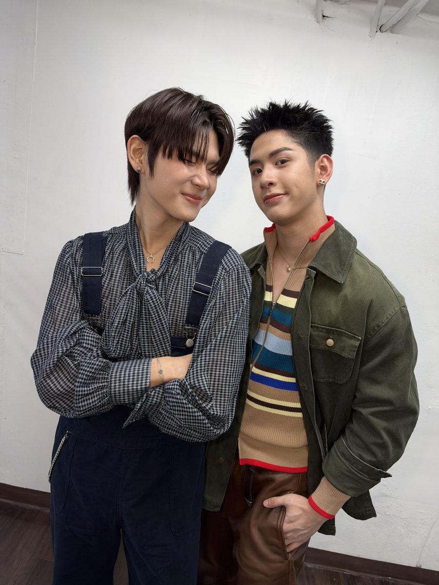 tia51_official's tweet photo. " PaoTonkla " พร้อมแล้วครับ ใครพร้อมเจอกันแล้วบ้าง 🙌🏻

TIA51 24TH 9ENT PARAGON

#9Ent24th
#9entBD24thxSiamParagon 
#Paotonkla https://t.co/WrPGM5pKBx
