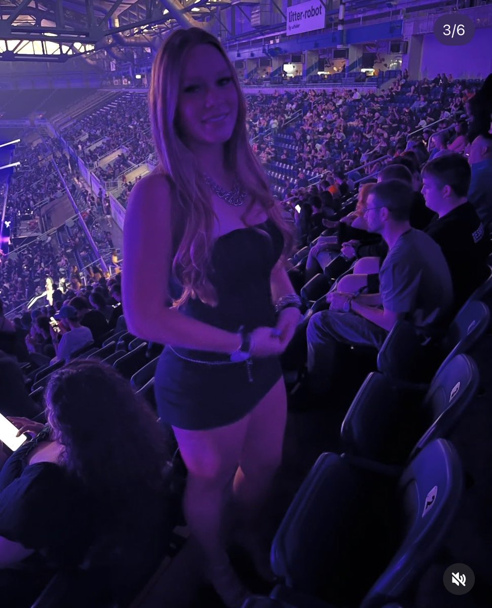 ShoneFurball942's tweet photo. Cuck wants to know which of his Irls are you fav!! And how you would fuck them!! (3/4) #cuck #cuckson #momson #incest #mom #milf #ntr #bull #bwc #wankchat #irl #irls #jerkbud #jerkoff #cum #orgasm #exposed https://t.co/1KmNG2X4WP