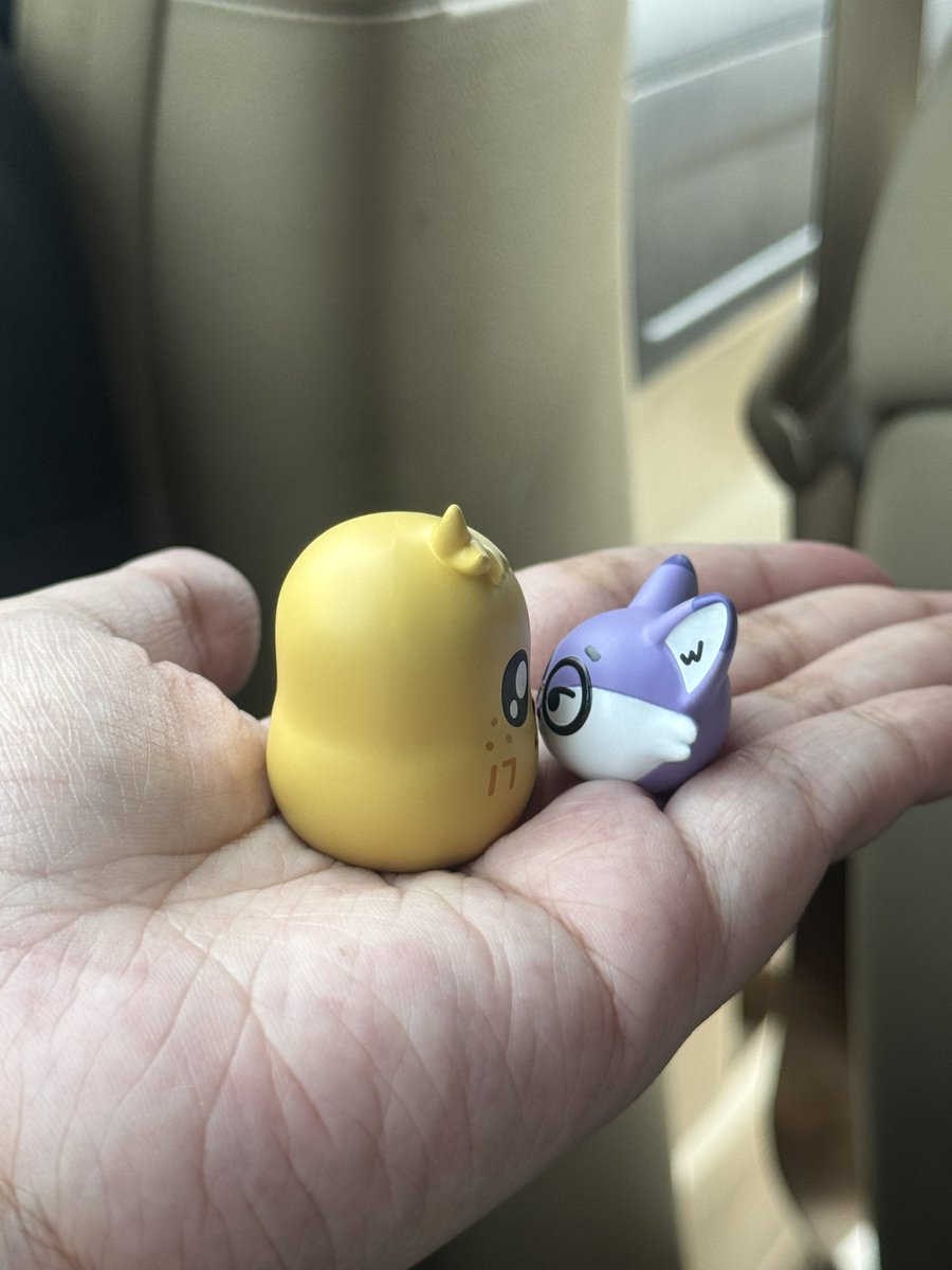 peakykoko's tweet photo. hmmmmmm….. sopan kah? 🤭🤭🤭🤭 https://t.co/2LJvQ27XBK