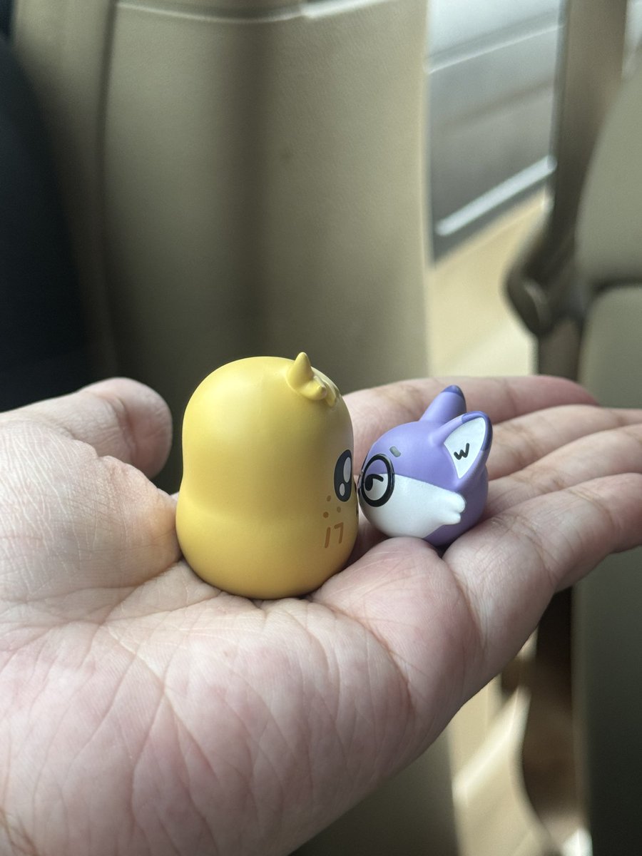 peakykoko's tweet photo. hmmmmmm….. sopan kah? 🤭🤭🤭🤭 https://t.co/2LJvQ27XBK