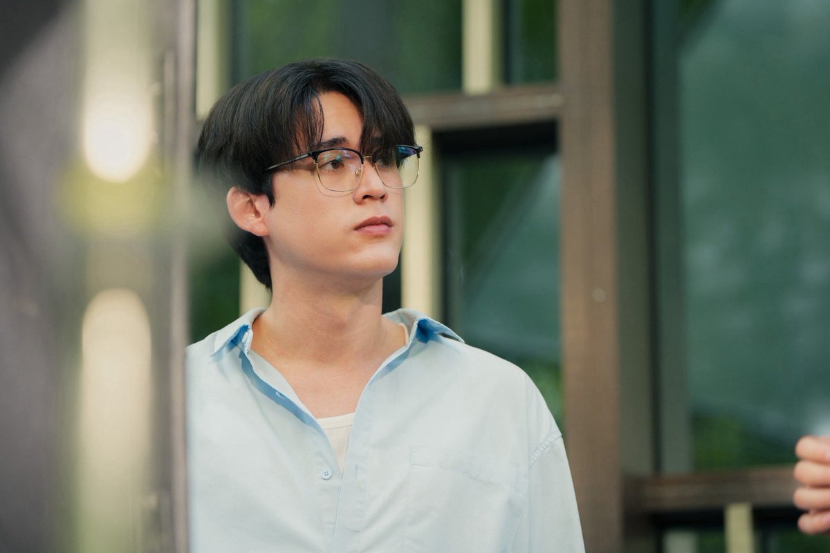 wHaTdah_Hell's tweet photo. ตาแป๋วมาก ตากลมๆ ขนตางอนๆ ผมยุ่งเล็กน้อย โคตรจะคนสวยขา https://t.co/89tczsNur6
