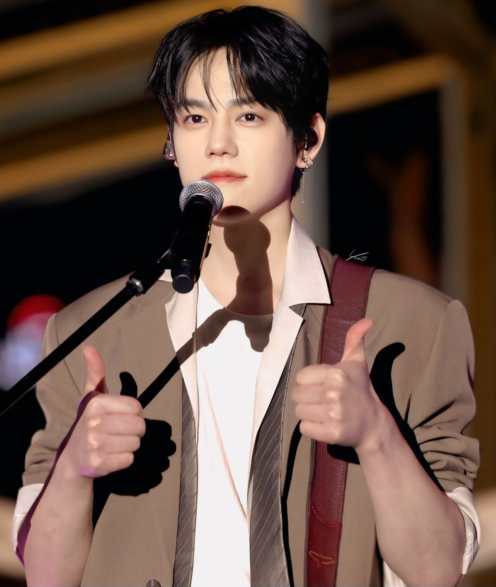myammi_712's tweet photo. 20260928 KPOPCON 1ST DROP × N.Flying Special Live [Still]

굿👍🏻

#엔플라잉 #NFlying 
#차훈 #ChaHun 
#KPOPCON1STDROP #Still
#Lets_Roll https://t.co/hhvKJgIGTr