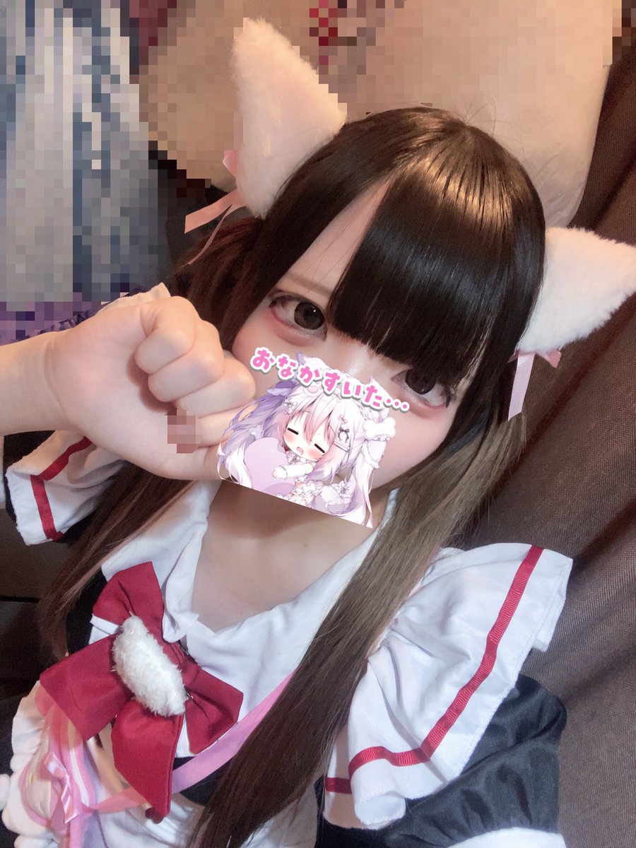 ynmn_tama's tweet photo. 20じまで！1人でいるよーさみしい（ • ̫ •̥ ） https://t.co/Etk4d1FW9u