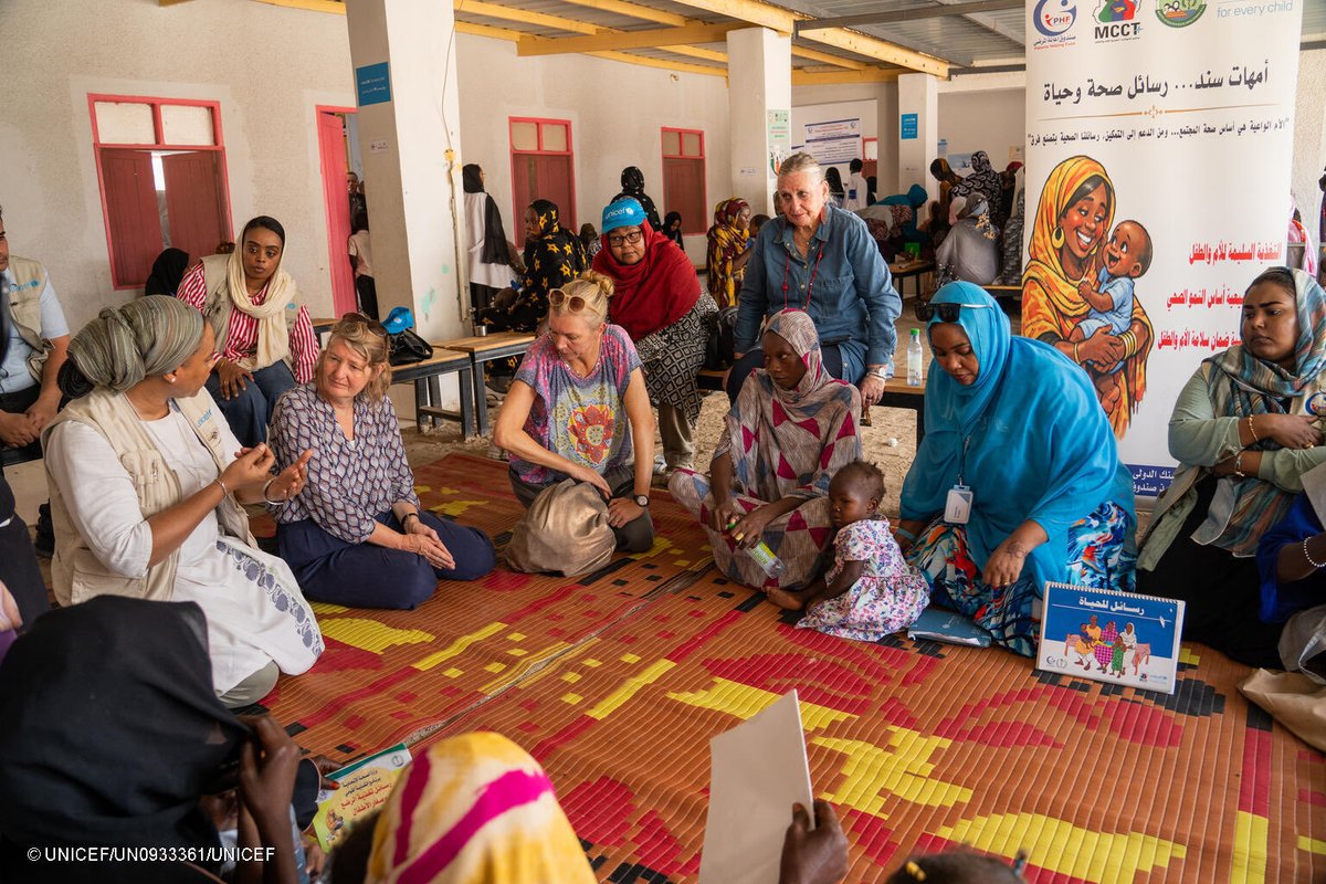UNICEFSudan's tweet photo. Our Representative a.i. Angela Kearney joined the Government of Germany, our major partner, to see the impact of the conflict and @UNICEF services supported by Germany.

@BMZ_Bund @KfW_FZ @KfW_FZ_int @GermanyDiplo @AA_stabilisiert @GermanyInSudan https://t.co/Fst6dgnvVQ