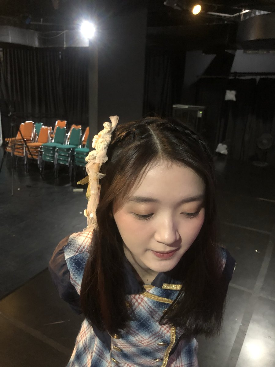 AU_LiaJKT48's tweet photo. nemu foto pas mau shonichi pajama 🥲 ceritanya lagi mau fotoin hairdonya https://t.co/nE01R4CigY