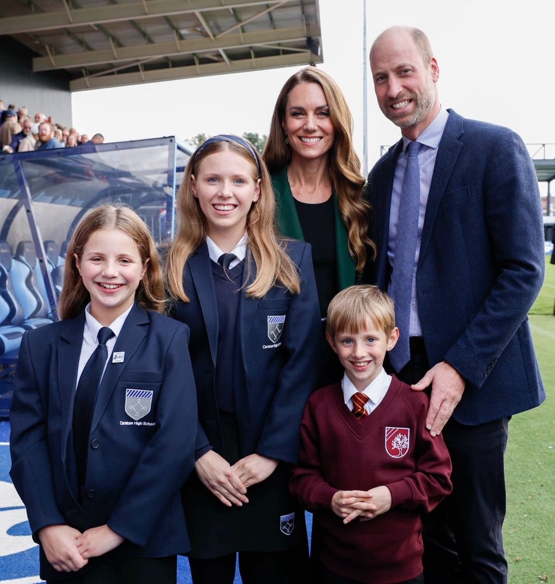 tokkianami's tweet photo. The Prince and Princess of Wales with Rob Burrow’s children yesterday 🤍

📷 Sally Nugent https://t.co/adtmR0E1tS